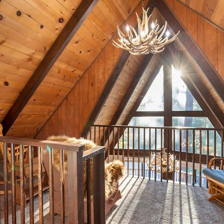 Bear'S Lair By Avantstay 3Mins From Bear Mountain Ski Resort Биг Бэар Лейк Экстерьер фото