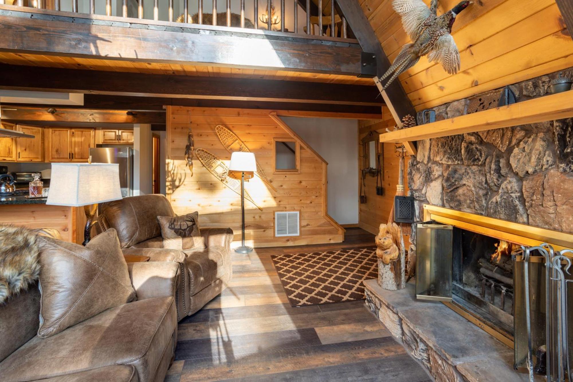 Bear'S Lair By Avantstay 3Mins From Bear Mountain Ski Resort Биг Бэар Лейк Экстерьер фото